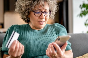 woman with credit card